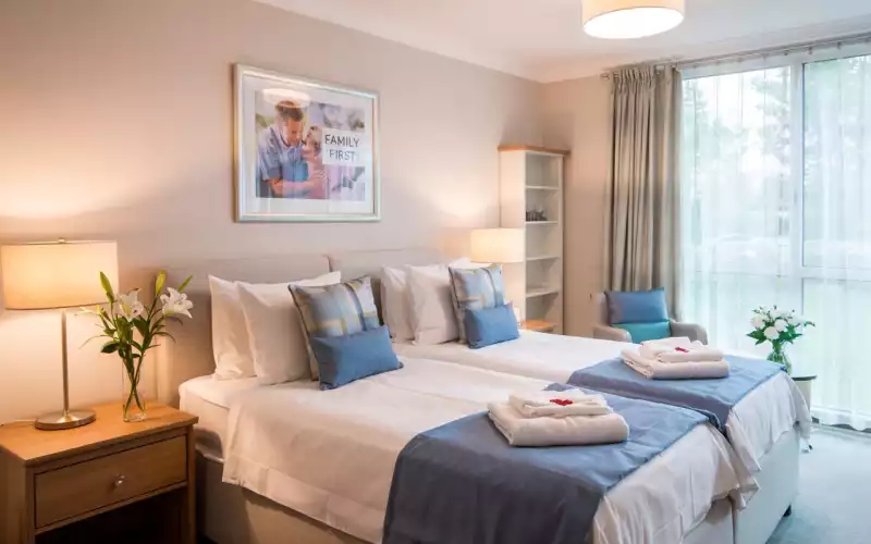 Chambre d'accueil pour les familles : rapprocher les cœurs dans les moments clés