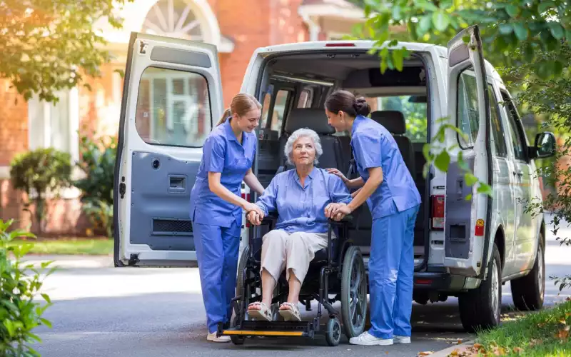 Transport accompagné : garantir la mobilité et préserver la liberté de mouvement